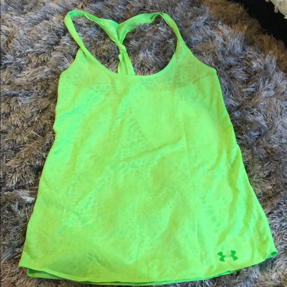 ✨SOLD✨Under Armour Tank